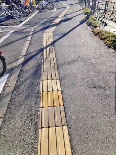 コルトン前歩道3